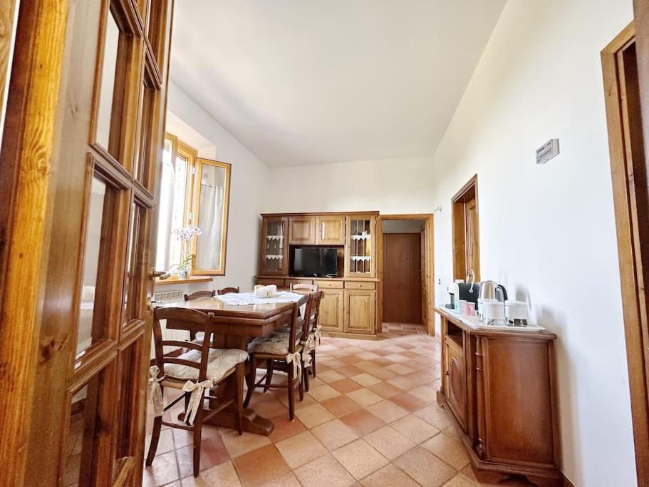 Casale Di Valle Mora San Gimignano Buitenkant foto